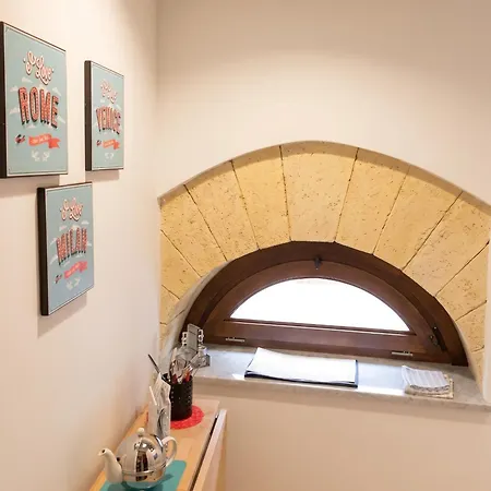 Modern 80 M² + Balcony Palerme